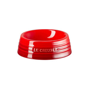 チェリーレッド